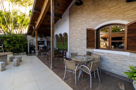 Quintal Gourmet de casa à venda com 3 quartos, 326m² em Tremembé, São Paulo