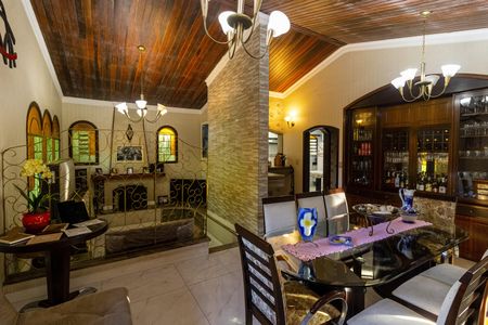 Sala de casa à venda com 3 quartos, 326m² em Tremembé, São Paulo