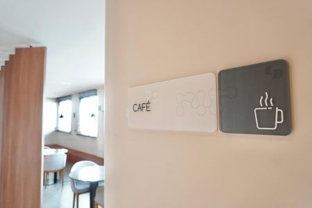 Apartamento para alugar com 69m², 1 quarto e 1 vaga Apartamento para alugar com 69m², 1 quarto e 1 vagaÁrea comum - Café