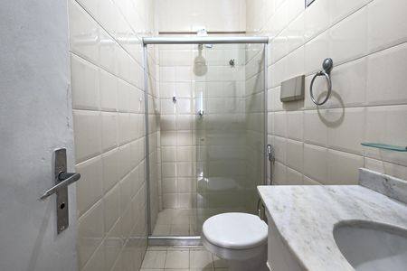 Apartamento para alugar com 49m², 2 quartos e 1 vaga Apartamento para alugar com 49m², 2 quartos e 1 vagaBanhe corredor