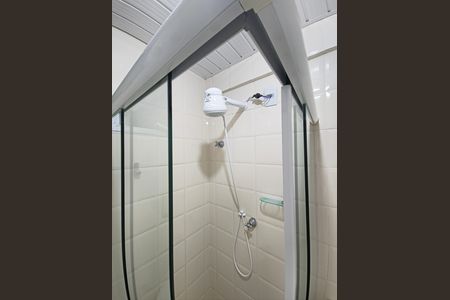 Apartamento para alugar com 49m², 2 quartos e 1 vaga Apartamento para alugar com 49m², 2 quartos e 1 vagaBanheiro da Suíte