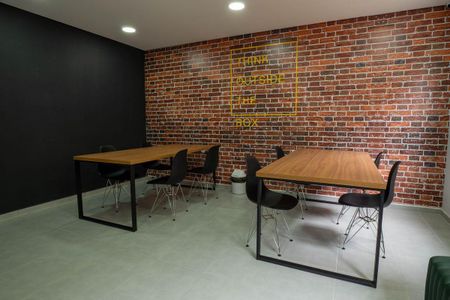 Apartamento para alugar com 40m², 2 quartos e sem vaga Apartamento para alugar com 40m², 2 quartos e sem vagaCoworking