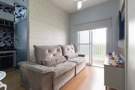 Sala de apartamento para alugar com 2 quartos, 40m² em Jardim Imperador (zona Sul), São Paulo