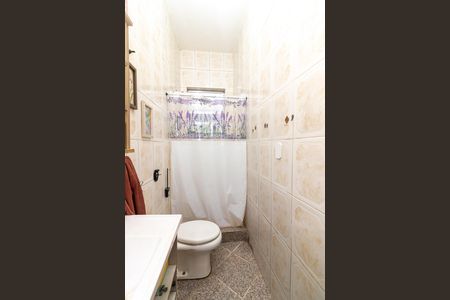 Casa para alugar com 440m², 3 quartos e 1 vaga Casa para alugar com 440m², 3 quartos e 1 vagaBanheiro