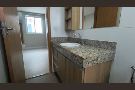 Apartamento para alugar com 82m², 3 quartos e 2 vagas Apartamento para alugar com 82m², 3 quartos e 2 vagasBanheiro da Suíte
