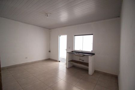 Cozinha de casa para alugar com 2 quartos, 75m² em Cajuru do Sul, Sorocaba