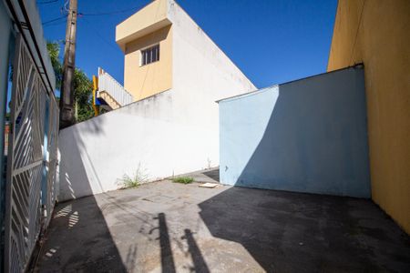 Casa para alugar com 75m², 2 quartos e 3 vagas Casa para alugar com 75m², 2 quartos e 3 vagasQuintal