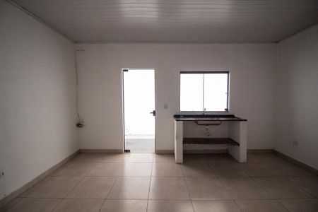 Casa para alugar com 75m², 2 quartos e 3 vagas Casa para alugar com 75m², 2 quartos e 3 vagasCozinha