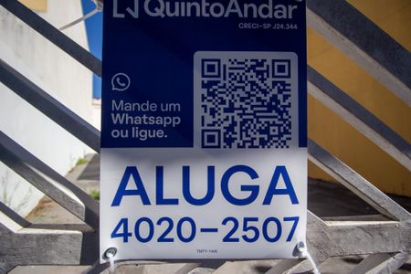 Casa para alugar com 75m², 2 quartos e 3 vagas Casa para alugar com 75m², 2 quartos e 3 vagasPlaca