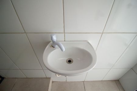 Casa para alugar com 75m², 2 quartos e 3 vagas Casa para alugar com 75m², 2 quartos e 3 vagasBanheiro