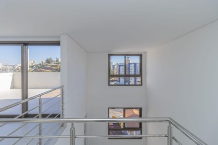 Apartamento à venda com 154m², 3 quartos e 3 vagas Apartamento à venda com 154m², 3 quartos e 3 vagasCobertura