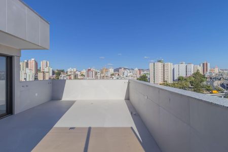 Apartamento à venda com 154m², 3 quartos e 3 vagas Apartamento à venda com 154m², 3 quartos e 3 vagasCobertura