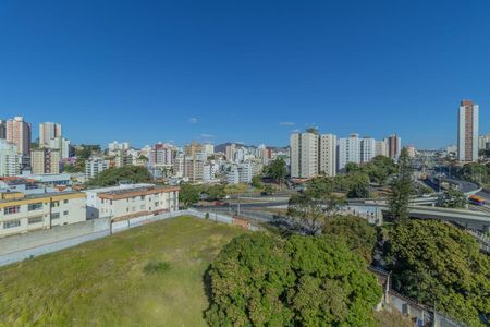 Apartamento à venda com 154m², 3 quartos e 3 vagas Apartamento à venda com 154m², 3 quartos e 3 vagasVista