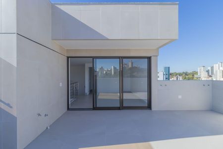 Apartamento à venda com 154m², 3 quartos e 3 vagas Apartamento à venda com 154m², 3 quartos e 3 vagasCobertura