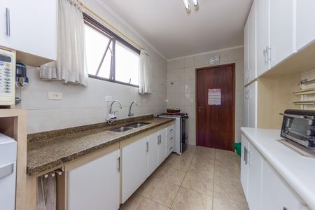 Apartamento à venda com 128m², 3 quartos e 2 vagas Apartamento à venda com 128m², 3 quartos e 2 vagasCozinha