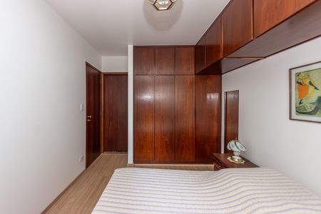 Apartamento à venda com 128m², 3 quartos e 2 vagas Apartamento à venda com 128m², 3 quartos e 2 vagasQuarto