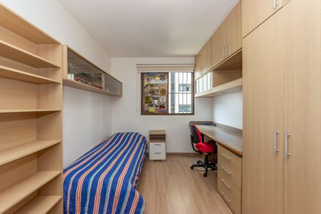 Apartamento à venda com 128m², 3 quartos e 2 vagas Apartamento à venda com 128m², 3 quartos e 2 vagasQuarto 2