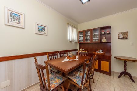 Apartamento à venda com 128m², 3 quartos e 2 vagas Apartamento à venda com 128m², 3 quartos e 2 vagasSala
