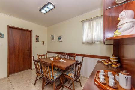 Apartamento à venda com 128m², 3 quartos e 2 vagas Apartamento à venda com 128m², 3 quartos e 2 vagasSala