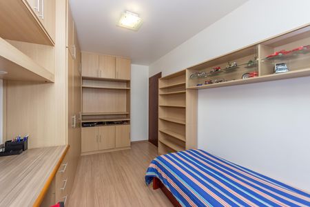 Apartamento à venda com 128m², 3 quartos e 2 vagas Apartamento à venda com 128m², 3 quartos e 2 vagasQuarto