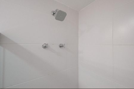 Apartamento para alugar com 29m², 1 quarto e sem vaga Apartamento para alugar com 29m², 1 quarto e sem vagaBanheiro da Suíte