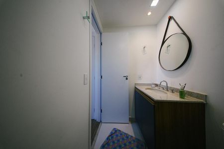 Apartamento para alugar com 29m², 1 quarto e sem vaga Apartamento para alugar com 29m², 1 quarto e sem vagaBanheiro da Suíte