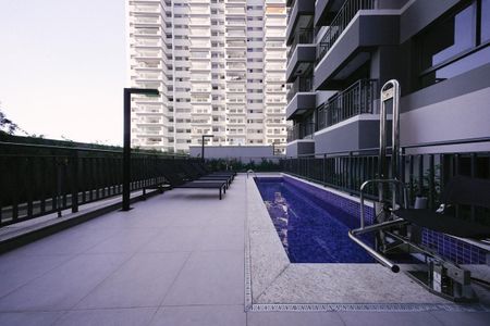 Apartamento para alugar com 29m², 1 quarto e sem vaga Apartamento para alugar com 29m², 1 quarto e sem vagaÁrea comum - Piscina