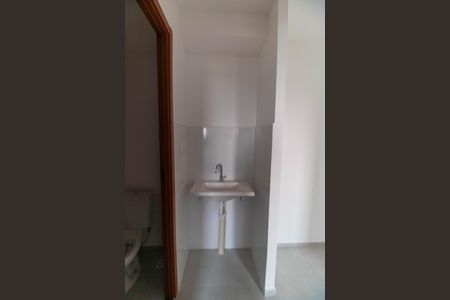 Apartamento para alugar com 48m², 2 quartos e 1 vaga Apartamento para alugar com 48m², 2 quartos e 1 vagaBanheiro