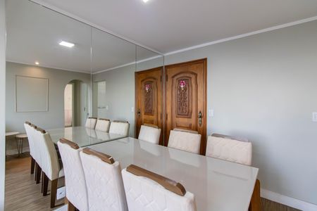 Apartamento à venda com 86m², 2 quartos e 1 vagaSala