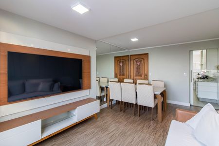 Apartamento à venda com 86m², 2 quartos e 1 vagaSala