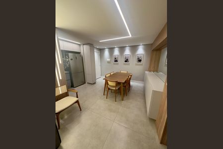 Apartamento à venda com 81m², 3 quartos e 2 vagasCozinha