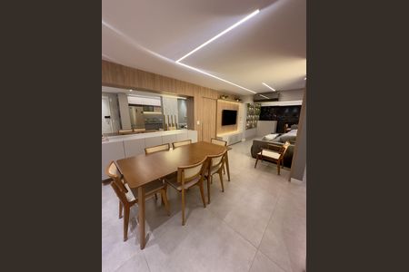 Apartamento à venda com 81m², 3 quartos e 2 vagasCozinha