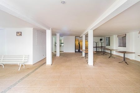 Apartamento à venda com 43m², 2 quartos e 1 vaga Apartamento à venda com 43m², 2 quartos e 1 vagaÁrea comum