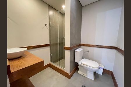 Apartamento à venda com 200m², 2 quartos e 3 vagas Apartamento à venda com 200m², 2 quartos e 3 vagasBanheiro 3