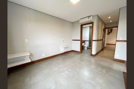 Apartamento à venda com 200m², 2 quartos e 3 vagas Apartamento à venda com 200m², 2 quartos e 3 vagasSuíte 1