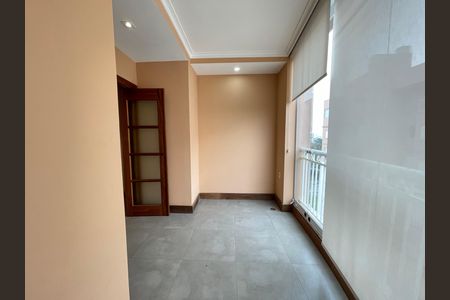 Varanda de apartamento à venda com 2 quartos, 200m² em Jardim Apoador, São Paulo