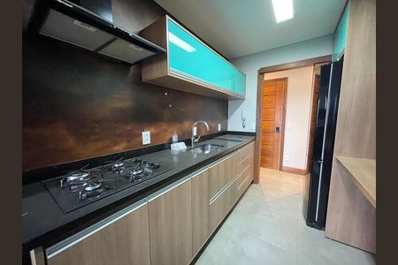 Apartamento à venda com 200m², 2 quartos e 3 vagas Apartamento à venda com 200m², 2 quartos e 3 vagasCozinha