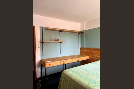 Apartamento para alugar com 80m², 2 quartos e 1 vaga Apartamento para alugar com 80m², 2 quartos e 1 vagaQuarto