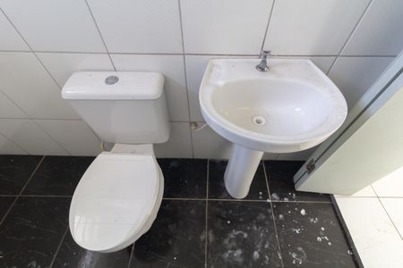 Casa para alugar com 211m², 1 quarto e sem vaga Casa para alugar com 211m², 1 quarto e sem vagaBanheiro