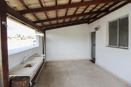 Apartamento à venda com 99m², 2 quartos e 1 vaga Apartamento à venda com 99m², 2 quartos e 1 vagaÁrea de Serviço