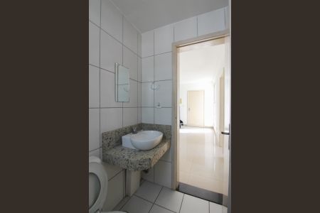 Apartamento à venda com 99m², 2 quartos e 1 vaga Apartamento à venda com 99m², 2 quartos e 1 vagaBanheiro