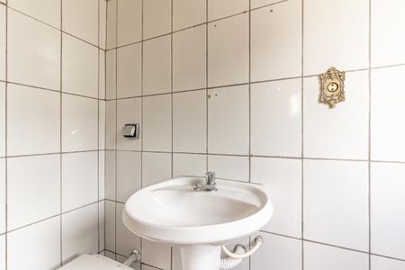Studio para alugar com 49m², 1 quarto e sem vaga Studio para alugar com 49m², 1 quarto e sem vagaBanheiro