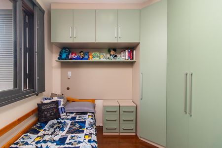 Casa para alugar com 250m², 4 quartos e 4 vagasQuarto 2