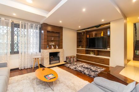 Sala de casa à venda com 4 quartos, 250m² em Medianeira, Porto Alegre