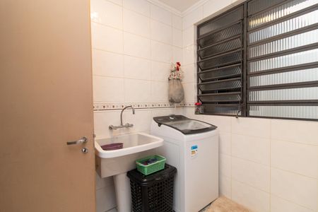 Casa para alugar com 250m², 4 quartos e 4 vagasÁrea de Serviço