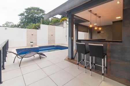 Casa para alugar com 250m², 4 quartos e 4 vagasQuintal