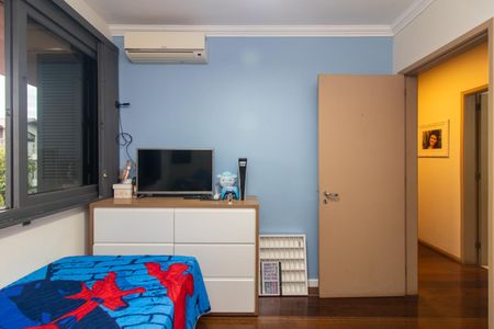 Casa para alugar com 250m², 4 quartos e 4 vagasQuarto 3
