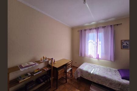 Casa à venda com 226m², 8 quartos e 2 vagasQuarto 08