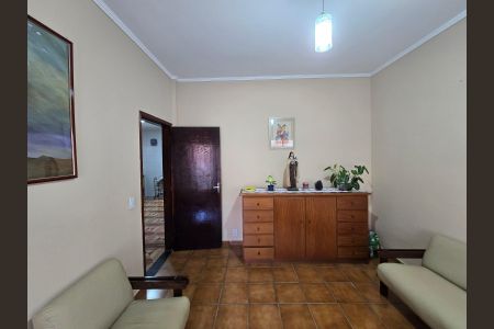 Casa à venda com 226m², 8 quartos e 2 vagasSala 
