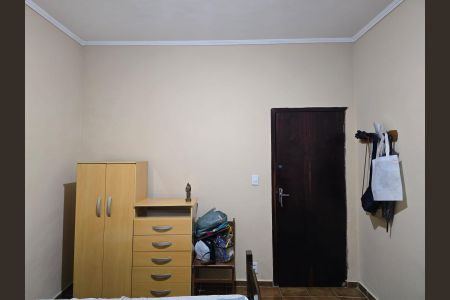 Casa à venda com 226m², 8 quartos e 2 vagasQuarto 01